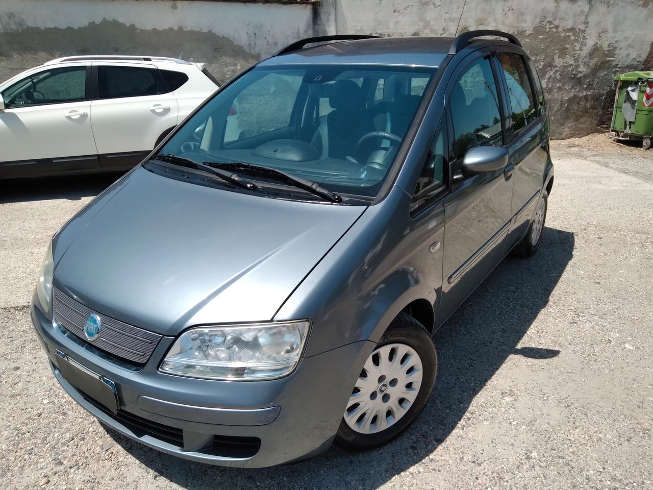 Fiat Idea 1.3 Multijet 16V 70 CV BlackEnergy xneopatentati