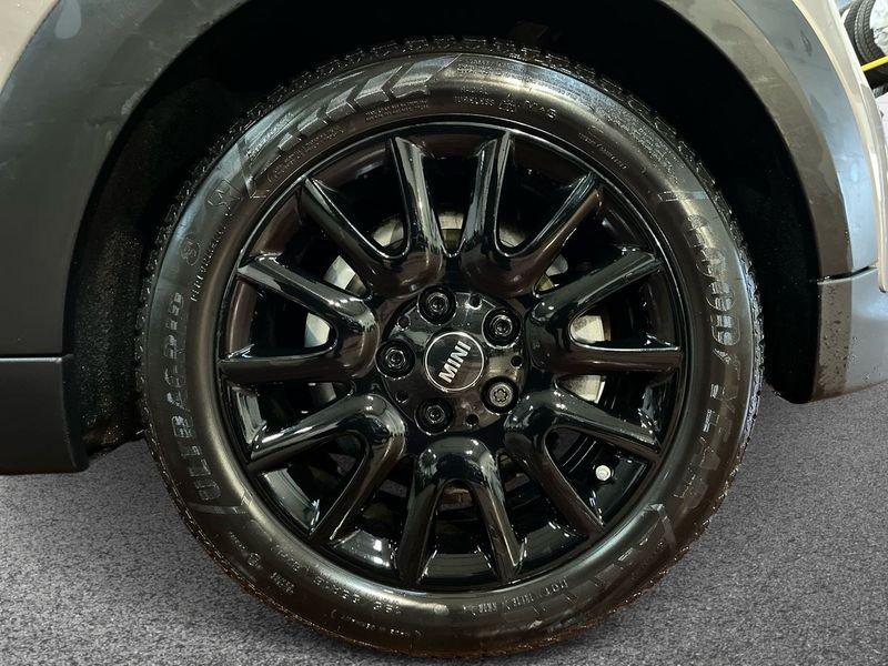 MINI Mini 3 porte Mini IV F56 2021 3p Mini 3p 1.5 One Camden 102cv auto