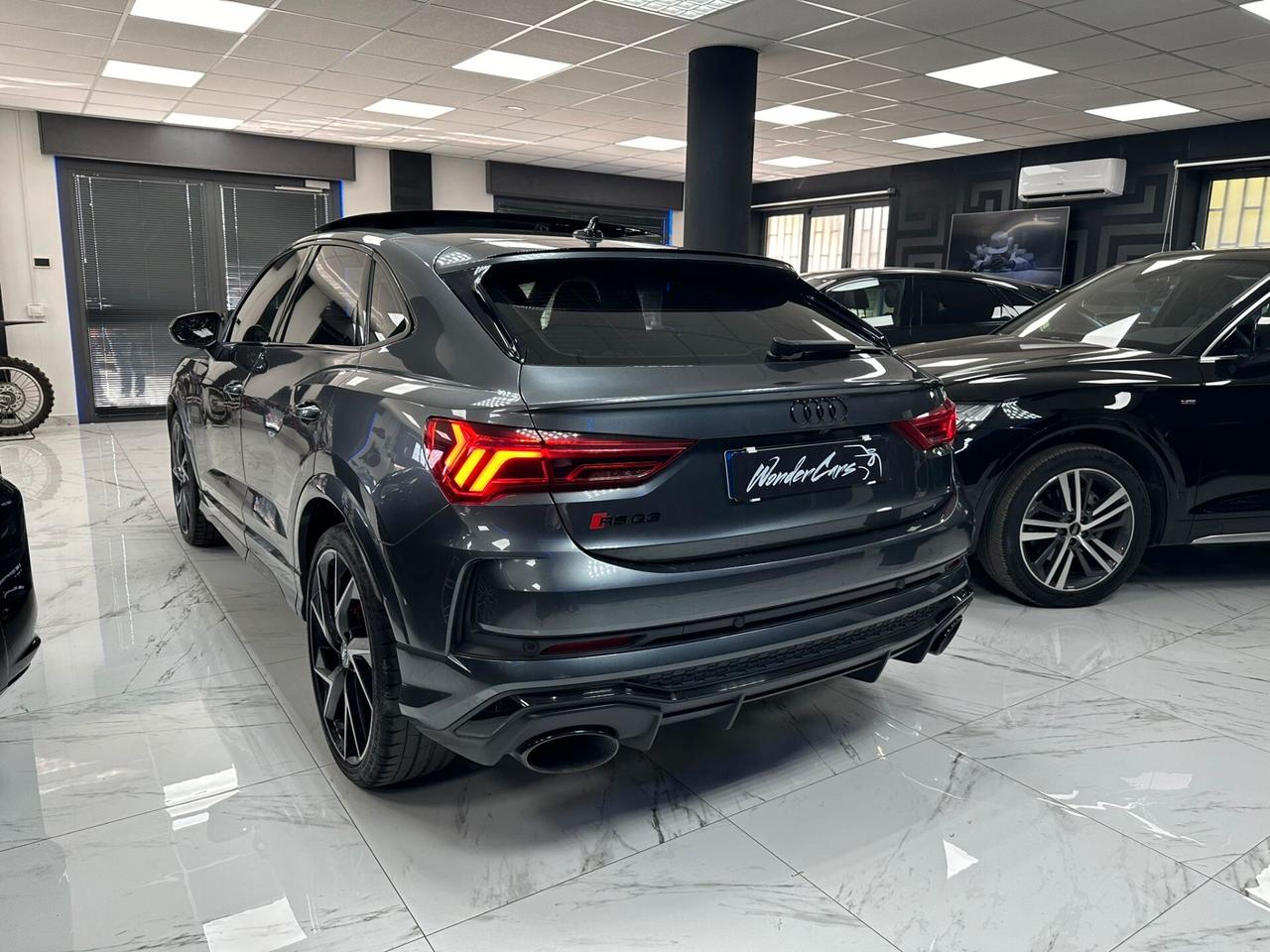 Audi RSQ3 Sportback Identity Black 2022 2.5 Benzina