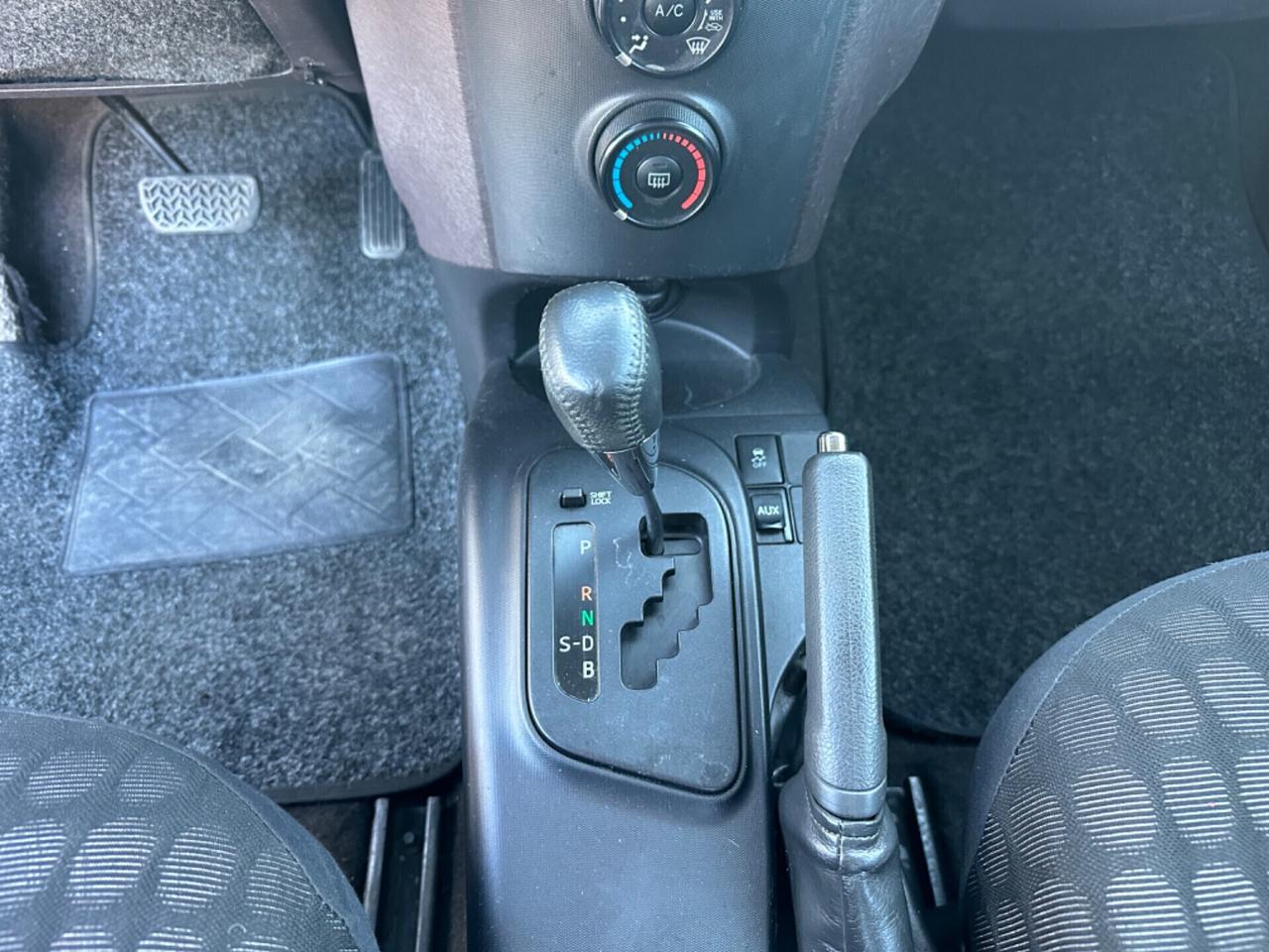 Toyota iQ 1.0 Multidrive Versione Lancio