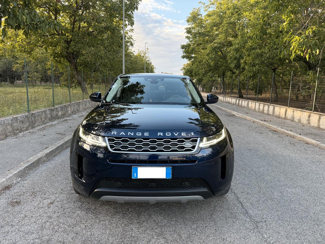 Range Rover Evoque 2.0D 163cv AWD SE- 2022-Autocarro