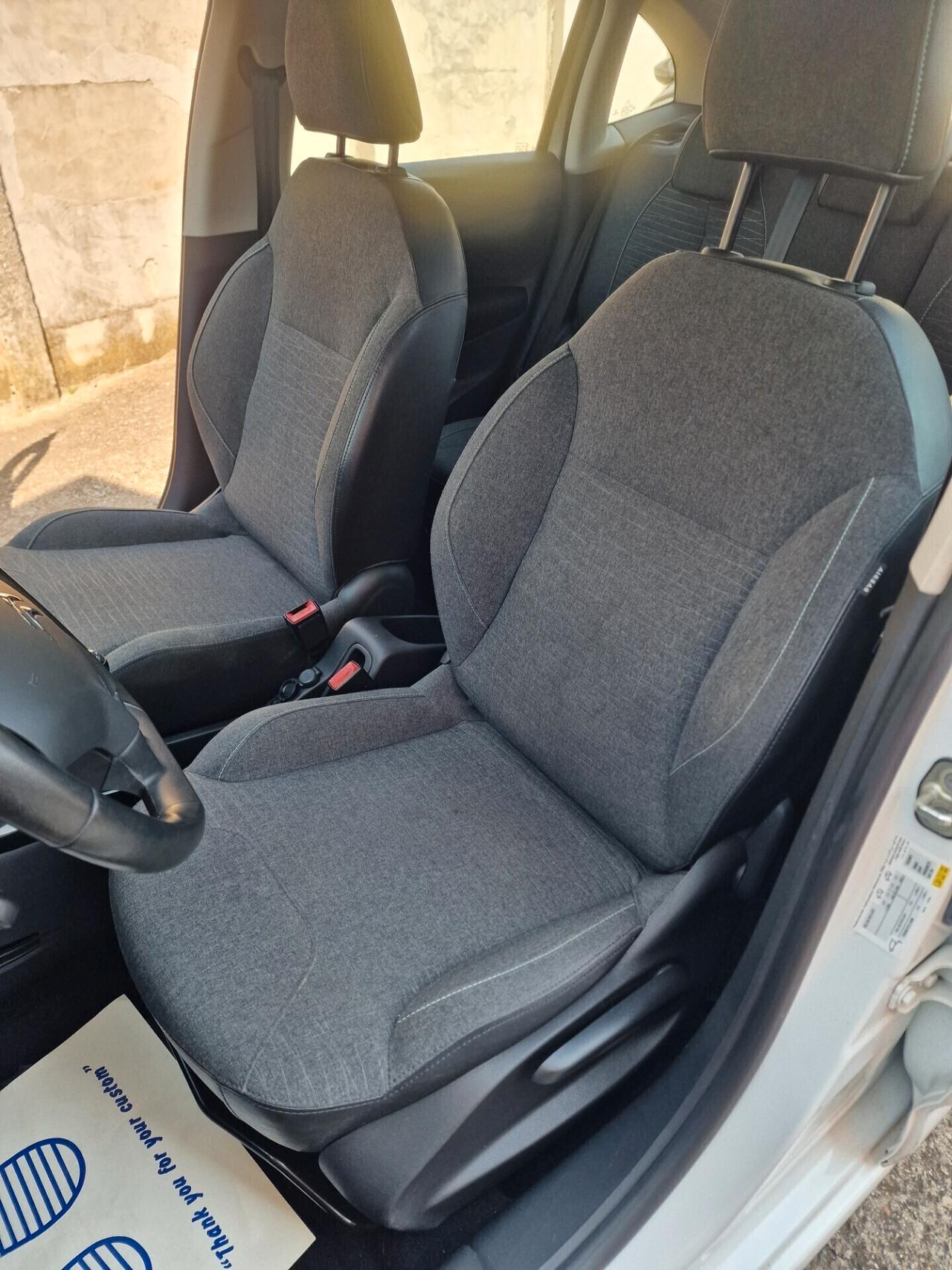 Citroen C3 PureTech 82 Feel Edition distb ok!!
