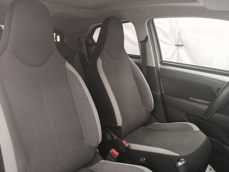 Toyota Aygo Aygo Connect 1.0 VVT-i 72 CV 5 porte x-wave MMT