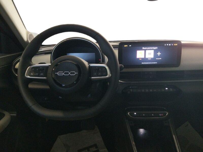 FIAT 600 (2023-->) Hybrid 110 CV DCT MHEV La Prima