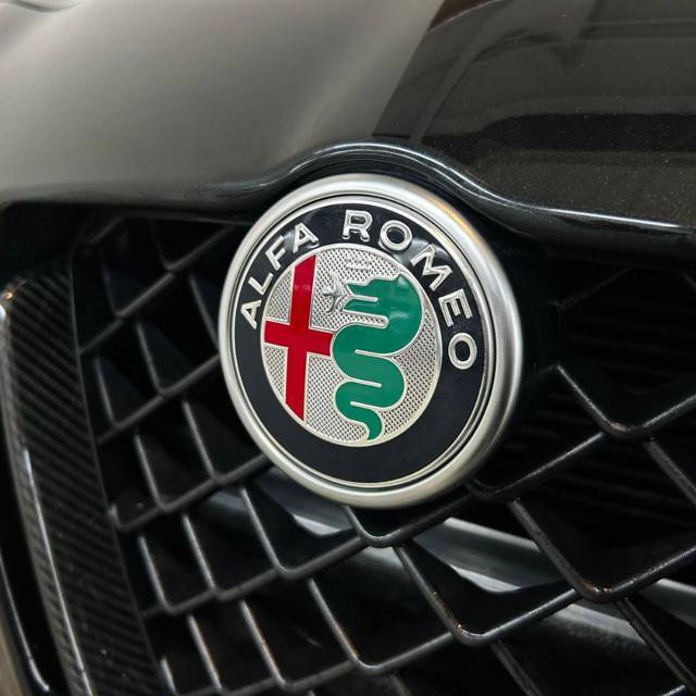 ALFA ROMEO Giulia 2.9 V6 Bi-Turbo Quadrifoglio Super Sport 1 OF 275