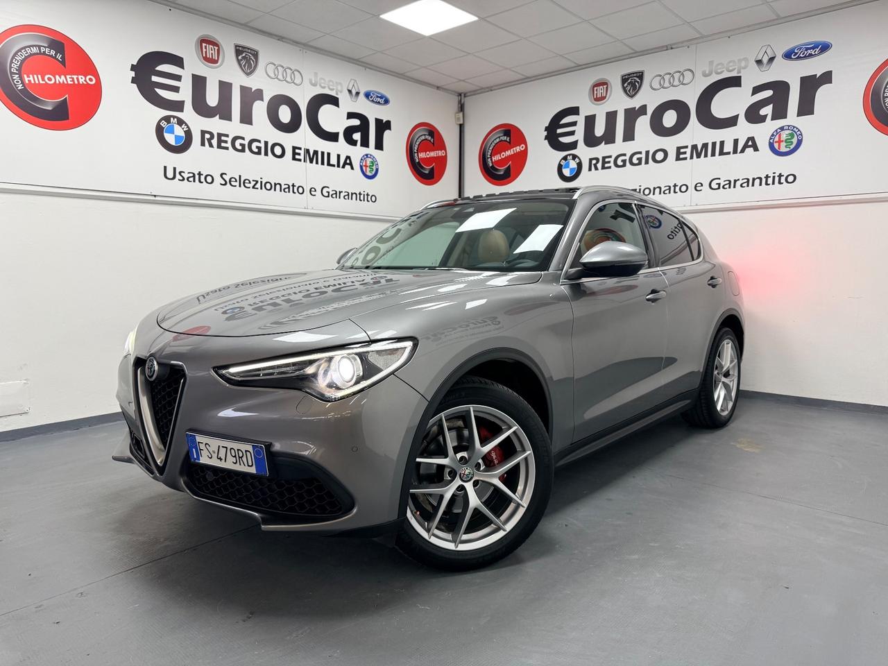 Alfa Romeo Stelvio 2.0 Turbo 280 CV AT8 Q4 B-Tech 11/2018 TETTO RADAR