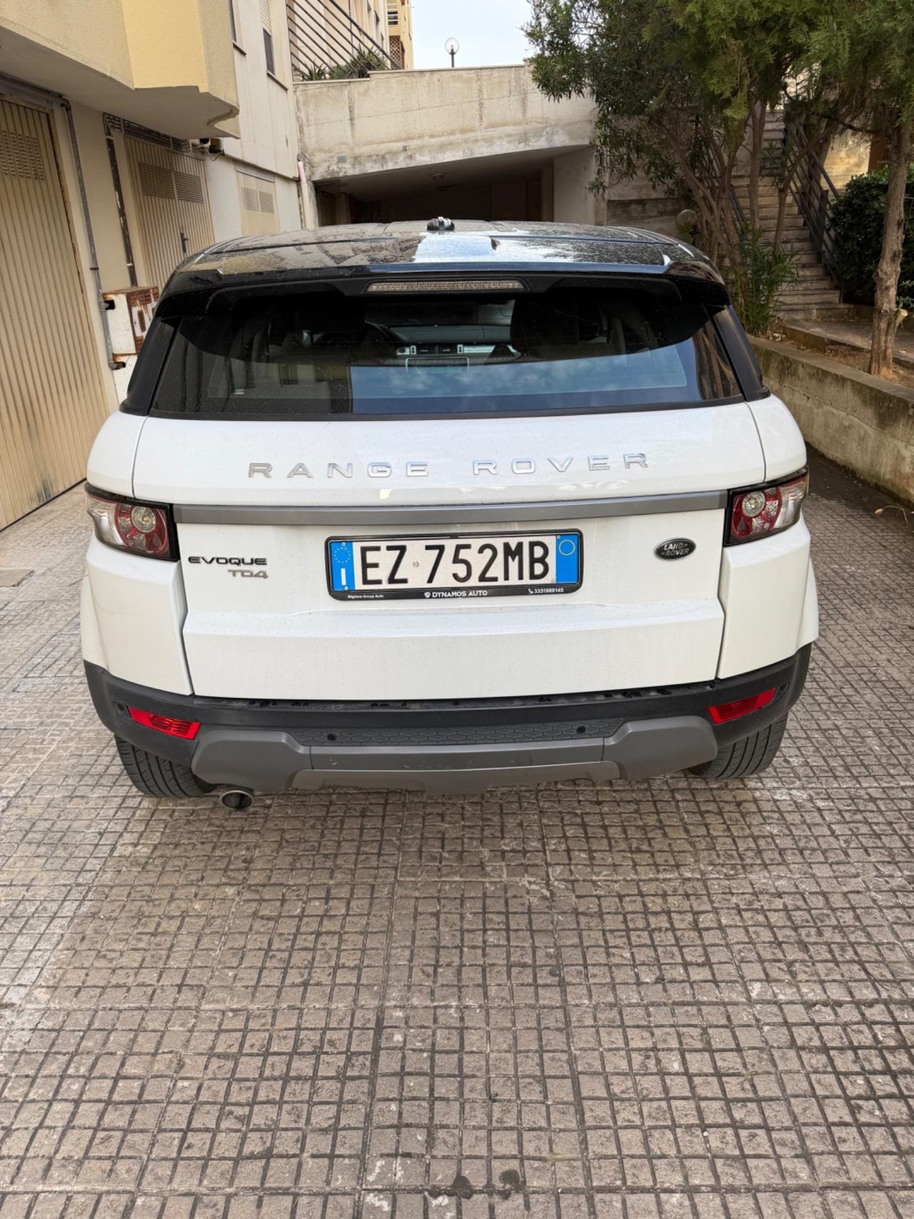 Land Rover Range Evoque 2.2 TD4 5p. British Edition Dynamic