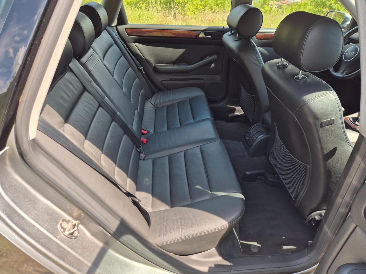 Audi A6 2.7 V6 turbo cat Avant quattro