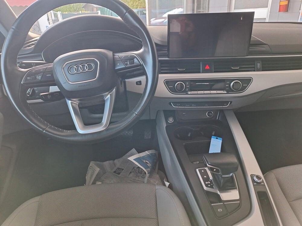 Audi A4 Avant Business Advanced