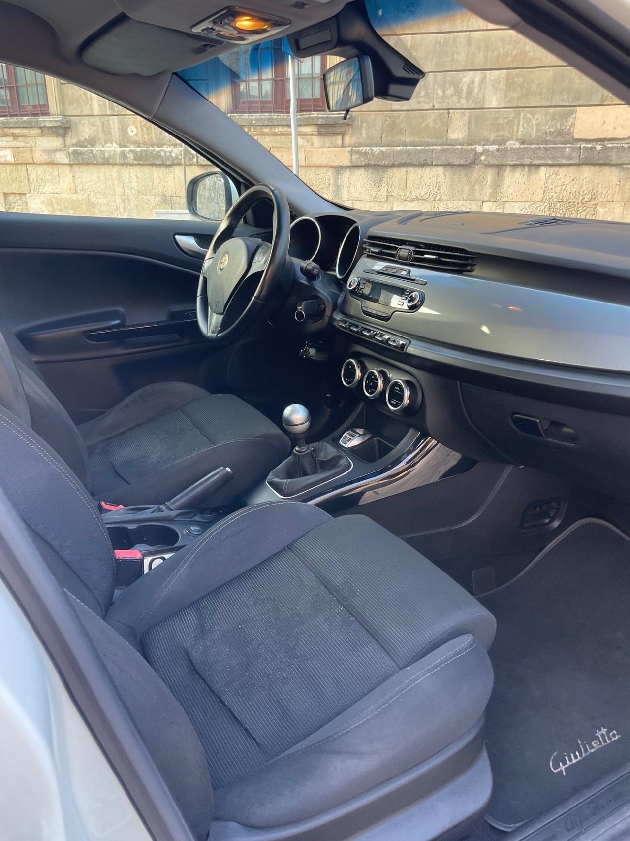 Alfa Romeo Giulietta 2.0 JTDm-170cv