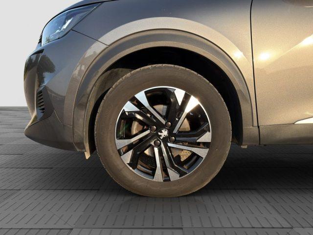 PEUGEOT 2008 2008 PureTech 100 S&S Allure Pack