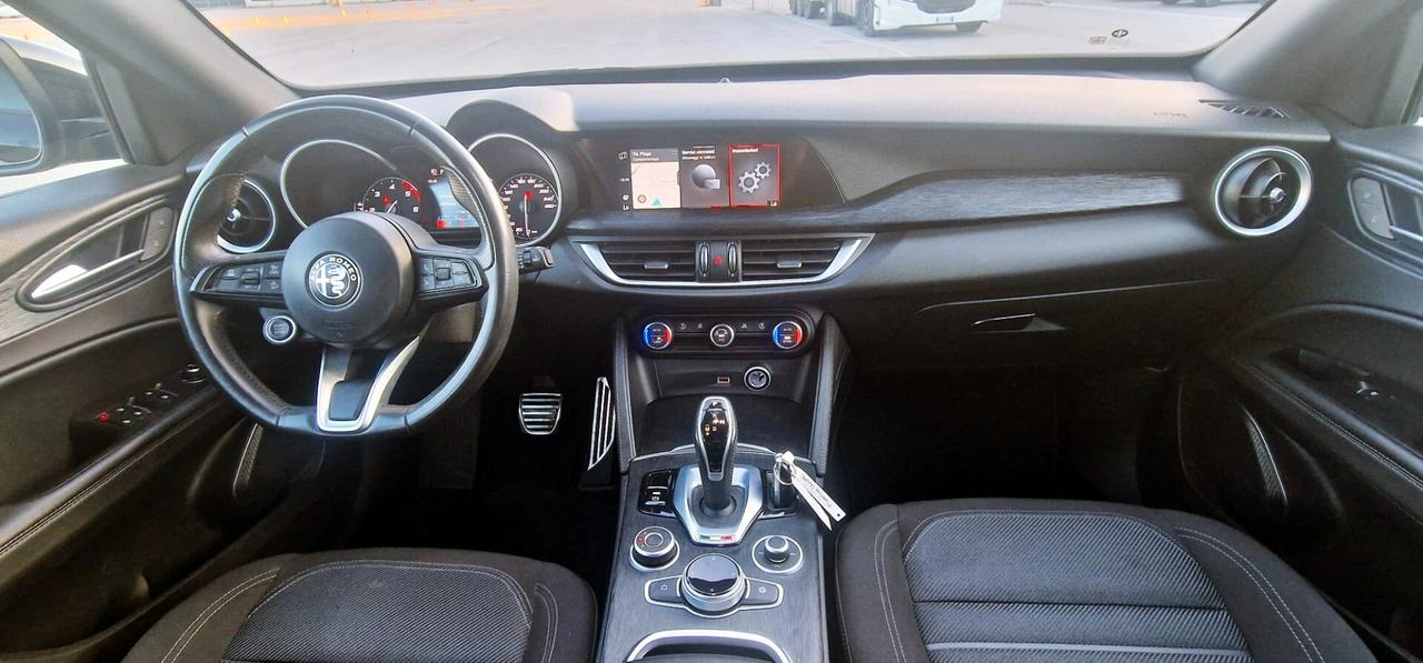Alfa Romeo Stelvio 2.2 Turbodiesel 190 CV AT8 Q4 Executive