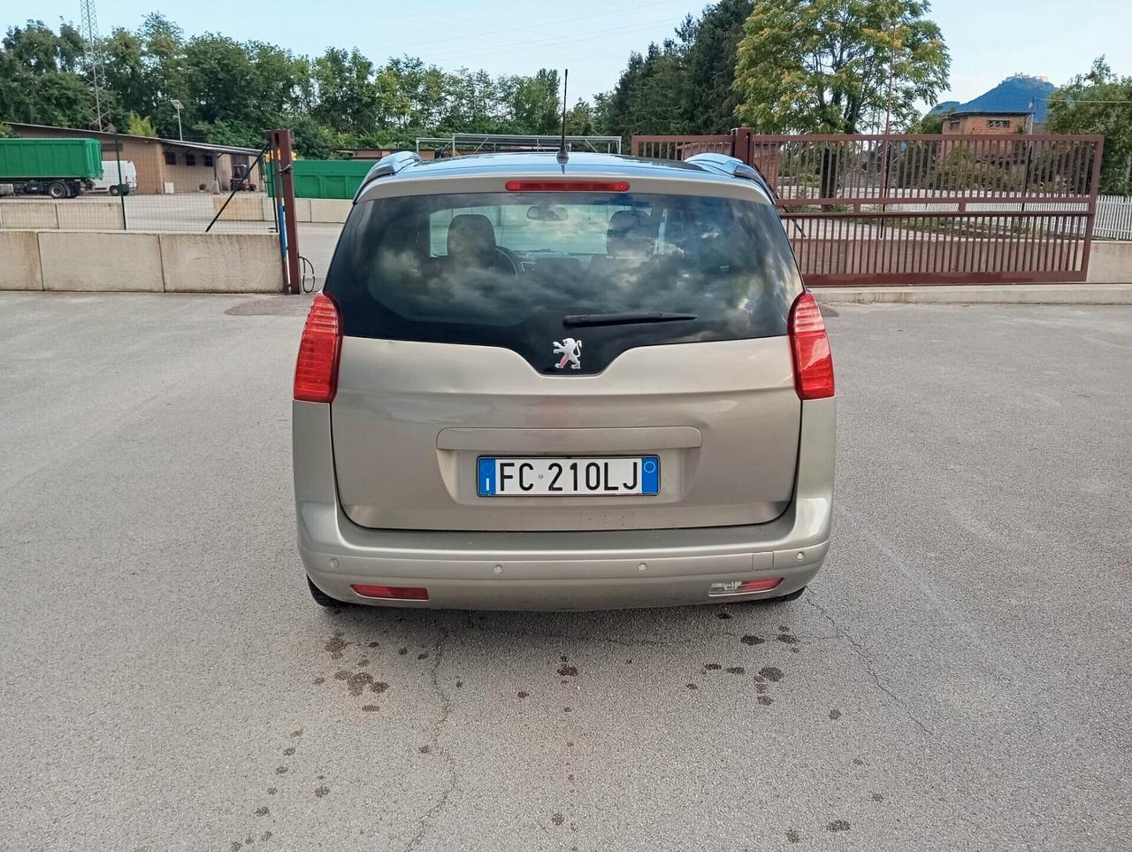 Peugeot 5008 "KM CERTIFICATI" 1.6HDI UNIPRO