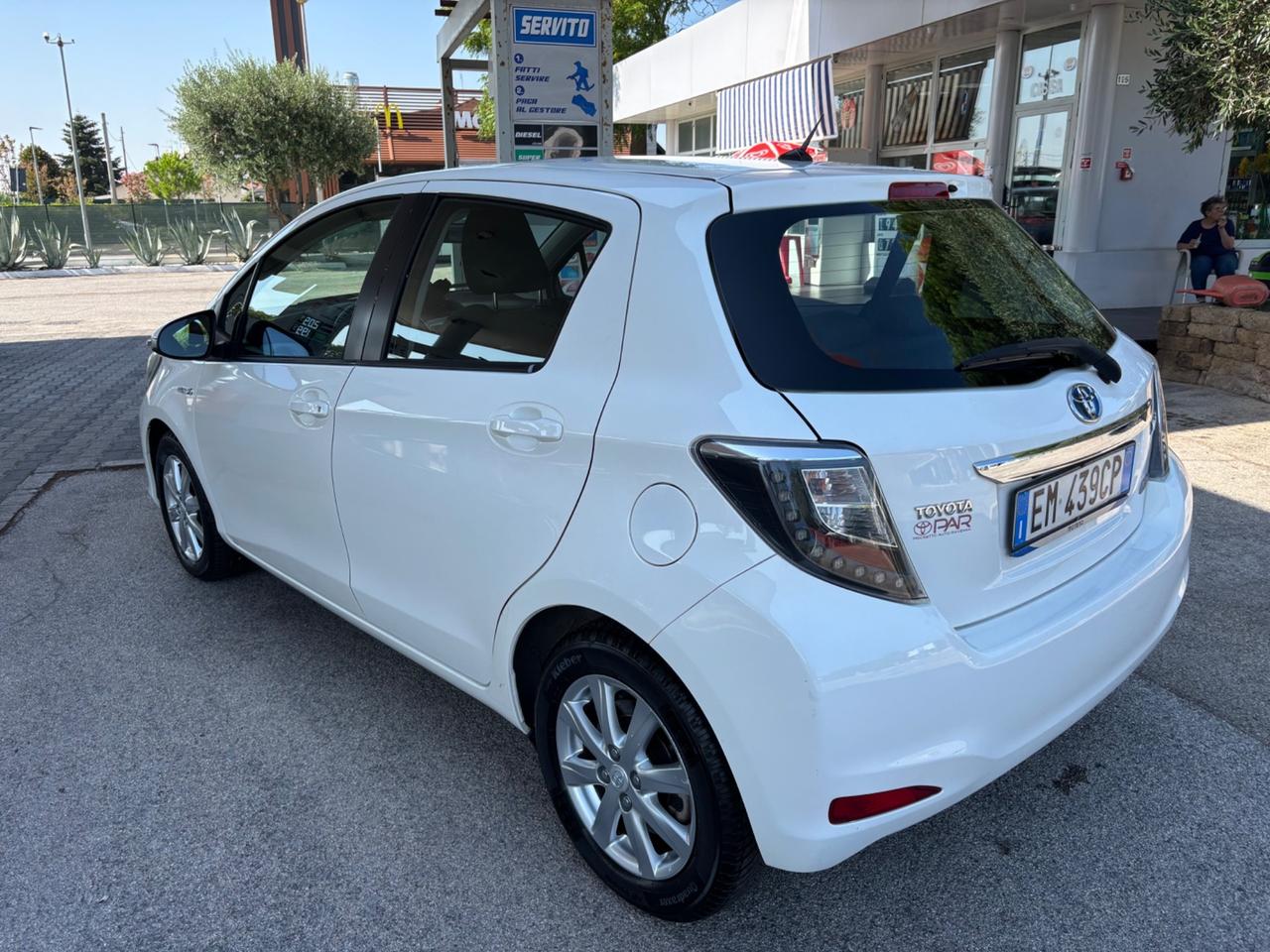Toyota Yaris 1.5 Hybrid 5 porte Lounge