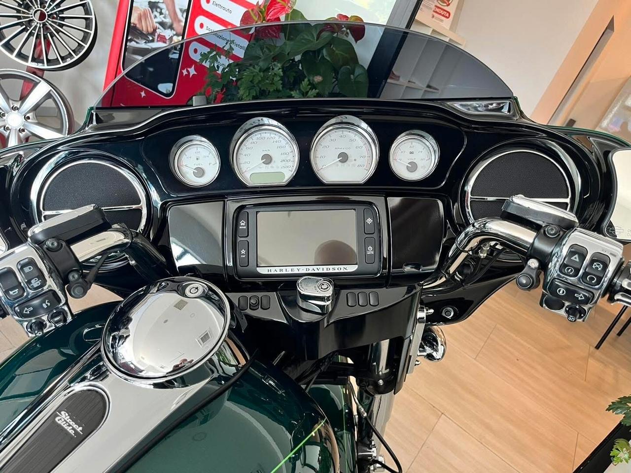 Harley-davidson Touring Street Glide