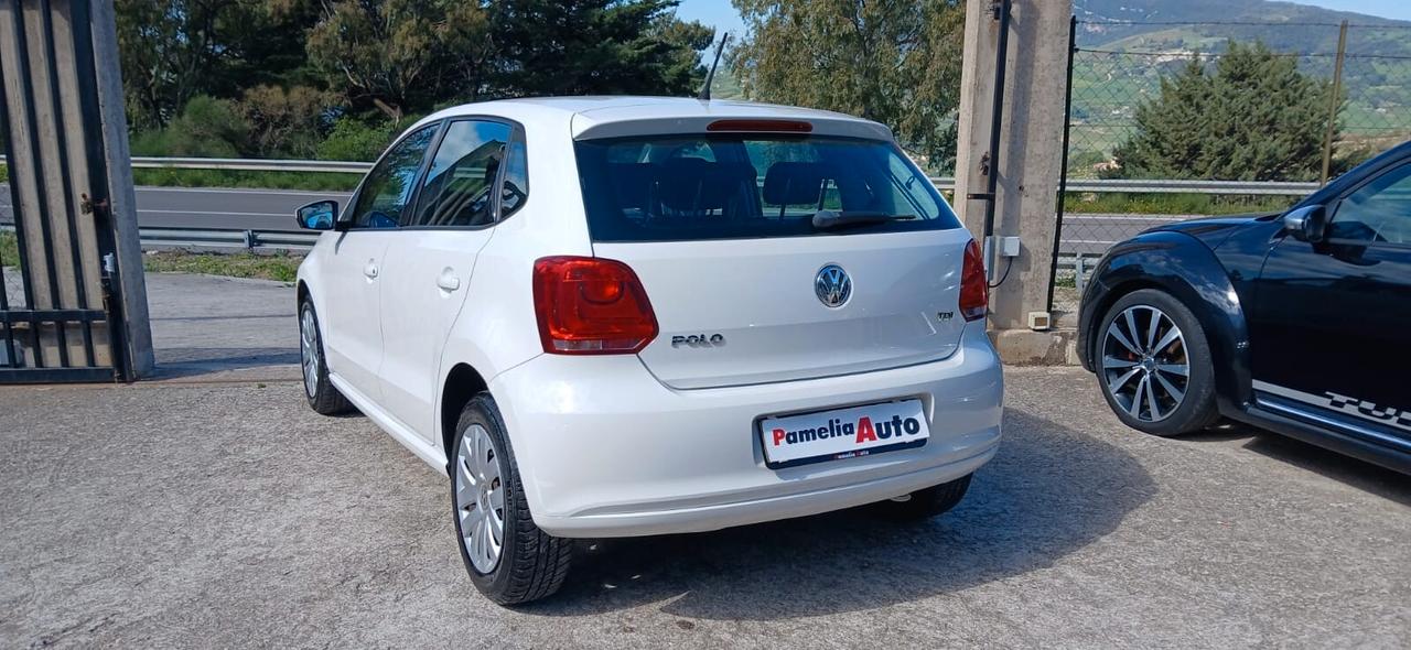 Volkswagen Polo 1.2 TDI Comfortline - 2014