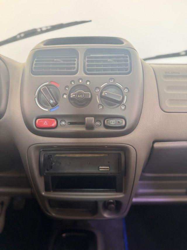 SUZUKI Ignis 1.3i 16V cat 4WD GL