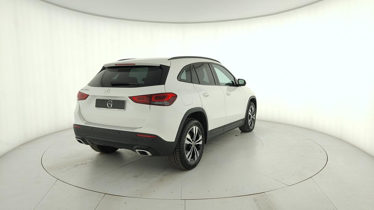 Mercedes-Benz GLA 250 e phev (eq-power) Sport Plus auto