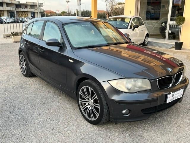 Bmw 118 118d cat 5 porte Eletta