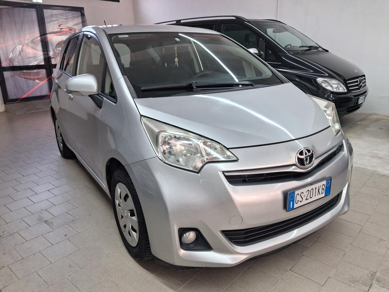 Toyota Verso-S 1.3 CVT Active