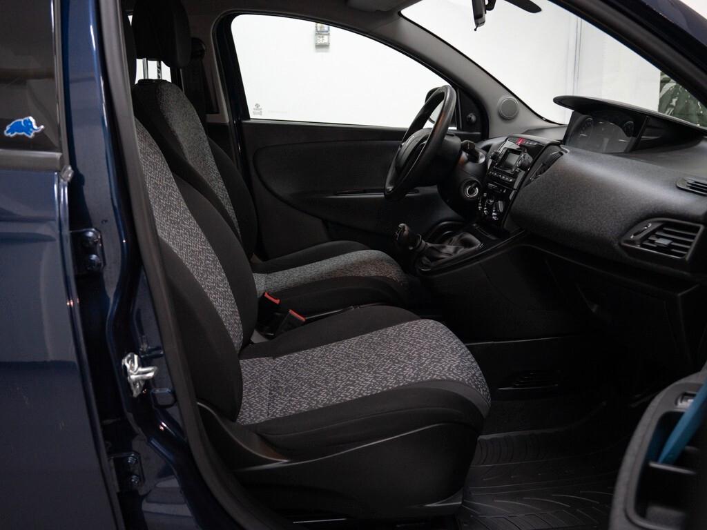 Lancia Ypsilon 1.2 69 CV GPL Ecochic Elefantino Blu 5 porte