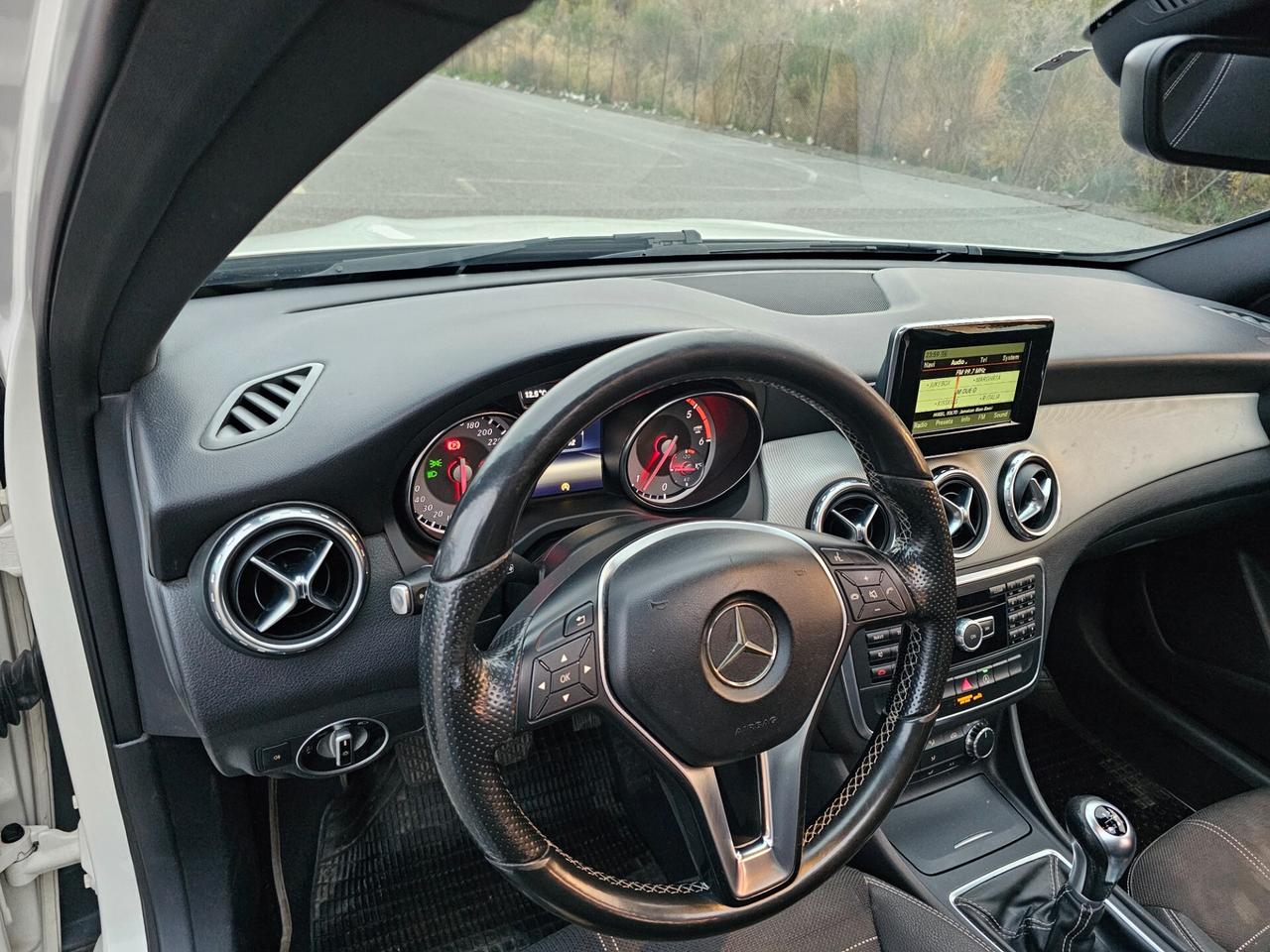 Mercedes-benz GLA 200 CDI Sport Tetto Apribile