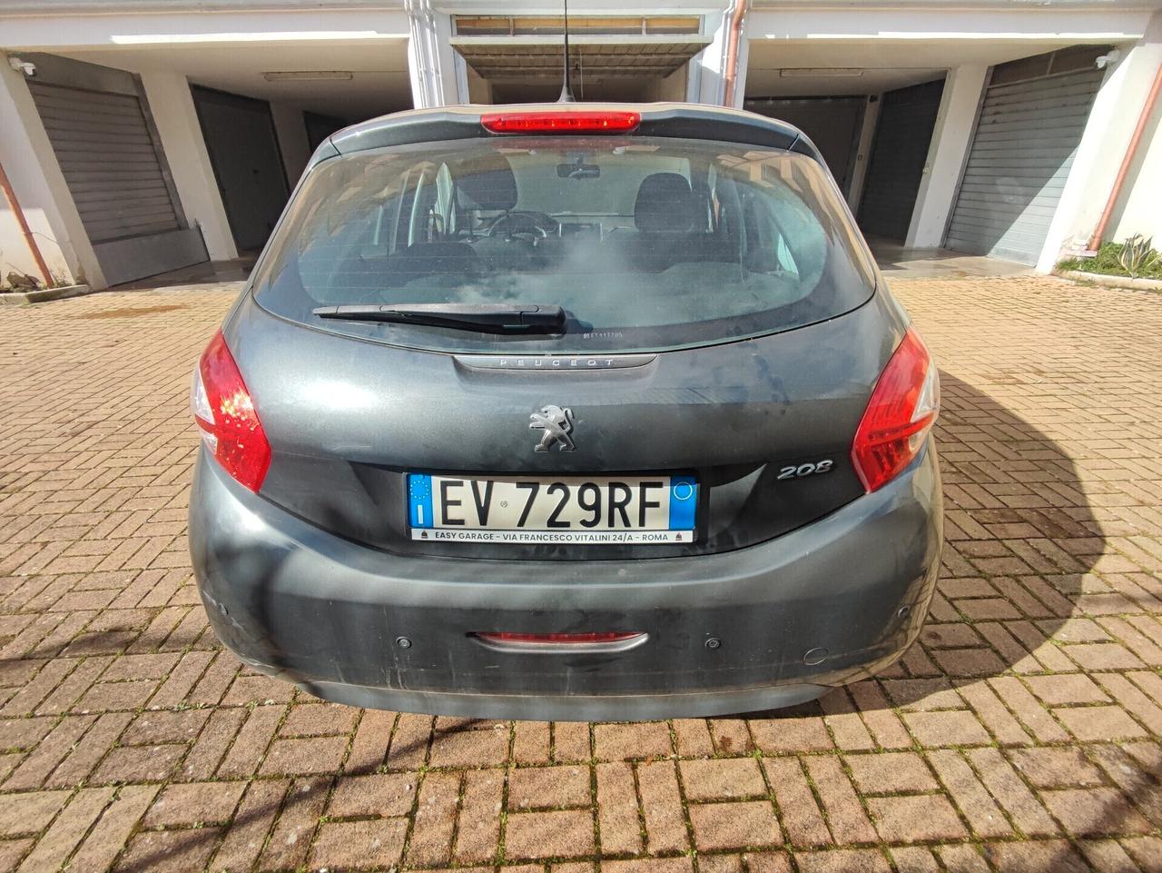 Peugeot 208 PureTech 82 5 porte Allure