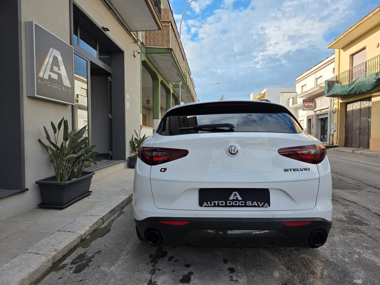 Alfa Romeo Stelvio 2.2 210 CV AT8 Q4 Business T...