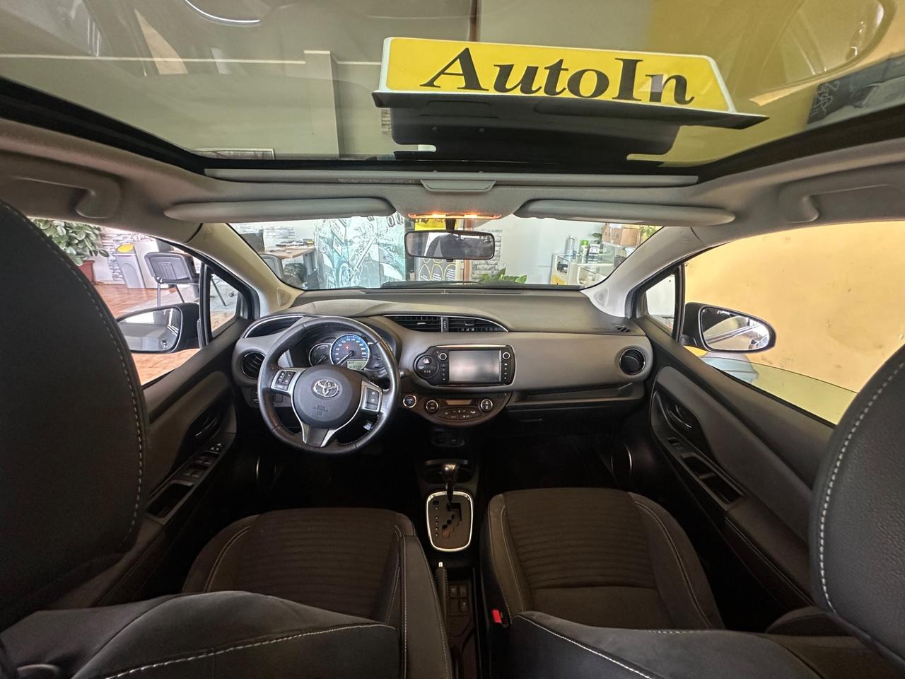 Toyota Yaris 1.5 Hybrid batteria appena sostituita
