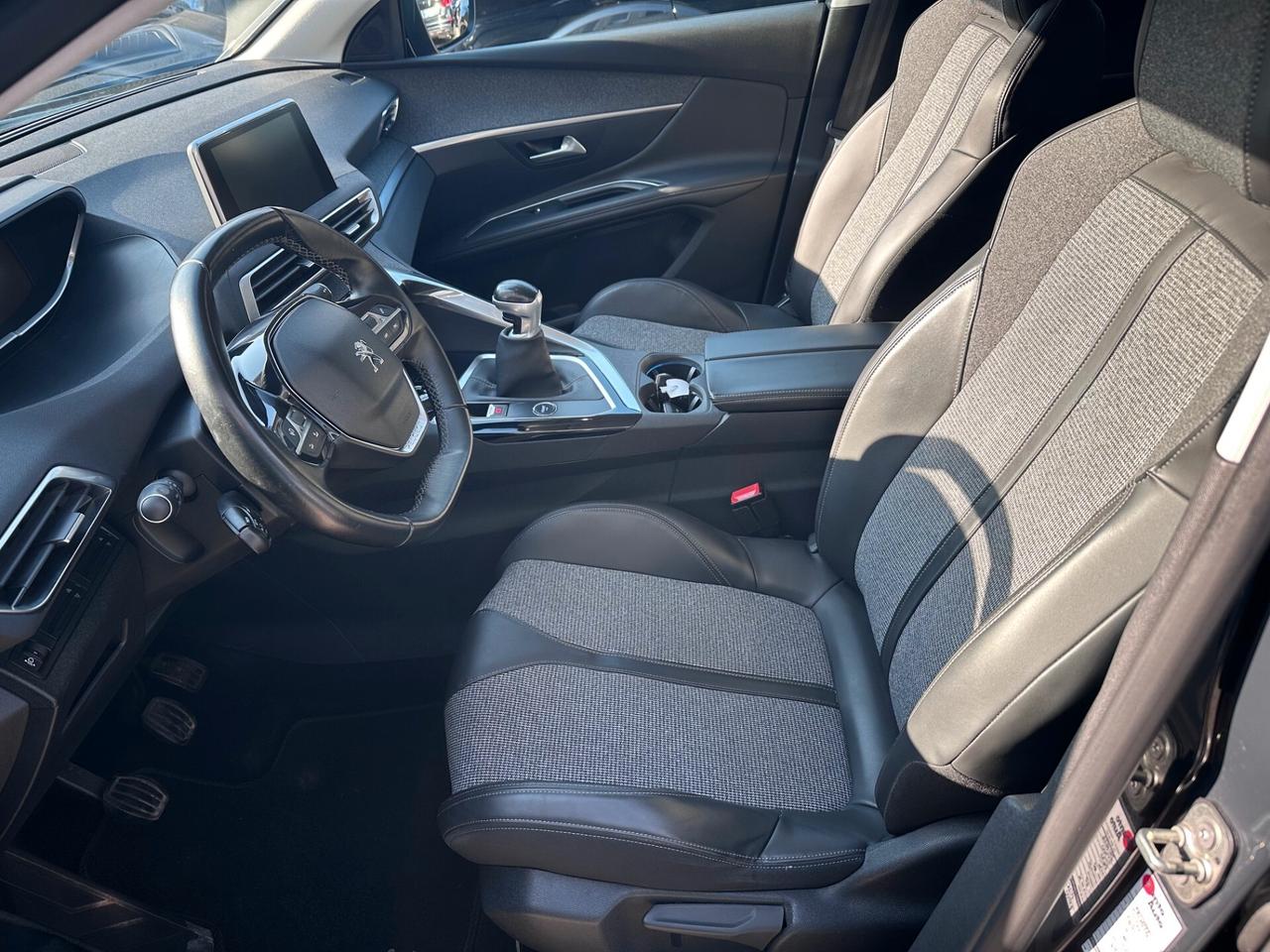 Peugeot 3008 PureTech Turbo 130 S&S Allure*EURO6*NAVI*CAMERA