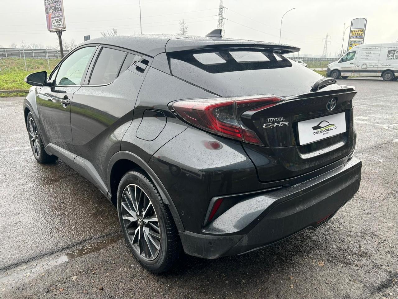 Toyota C-HR 1.8 Hybrid E-CVT Active