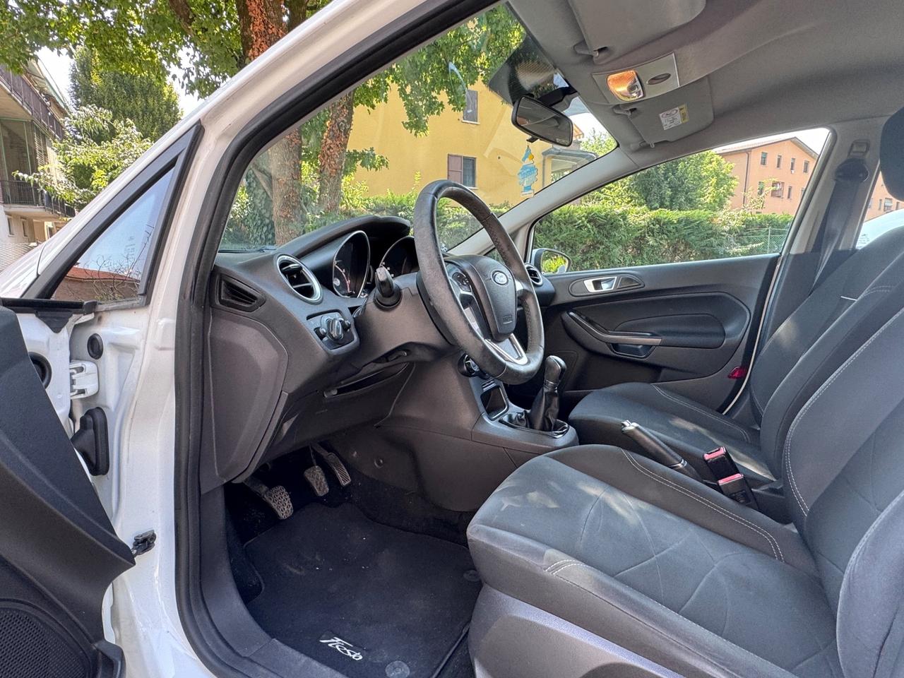 Ford Fiesta 1.4 5p. Bz.- GPL Titanium