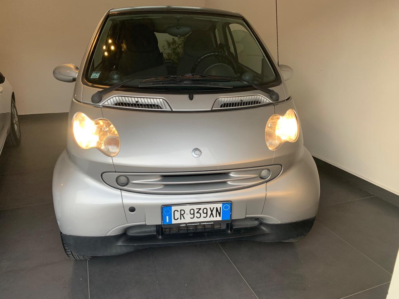 Smart ForTwo 700 coupé passion (45 kW)