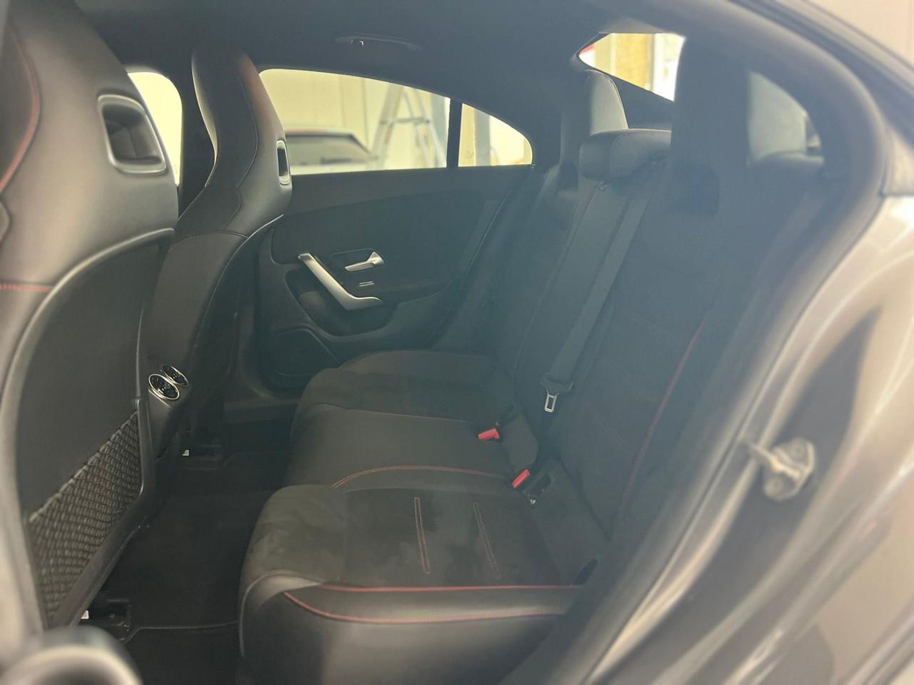 Mercedes-benz CLA 200 d Automatic Premium