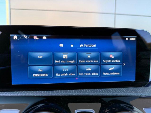 MERCEDES-BENZ A 200 163cv AMG Line Premium NIGHT PACK-19"-IVA ESP