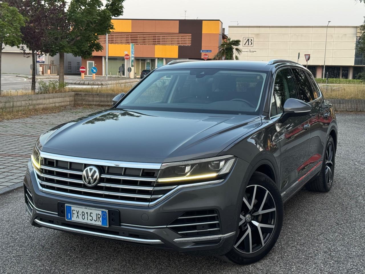 Volkswagen Touareg 3.0 V6 TDI 231cv Garanzia