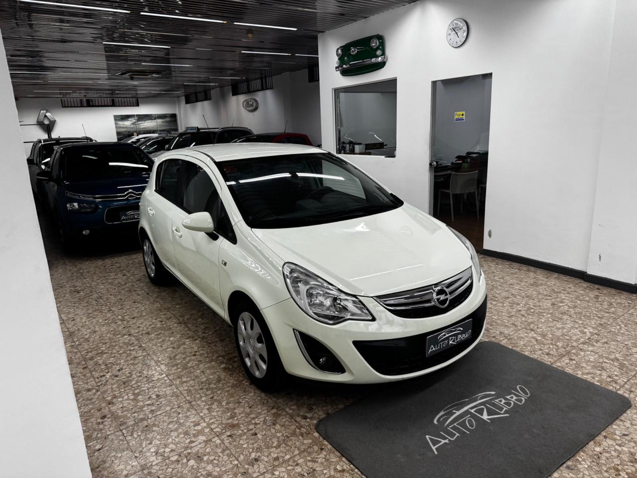 Opel Corsa 1.4 16V 5 porte Start&Stop Edition