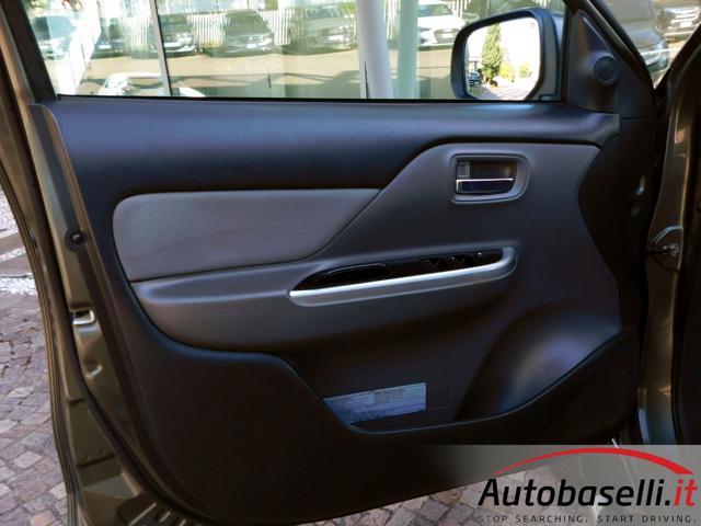 MITSUBISHI L200 2.4 DI-D/154CV DOUBLE CAB INTENSE 'IVA ESPOSTA'