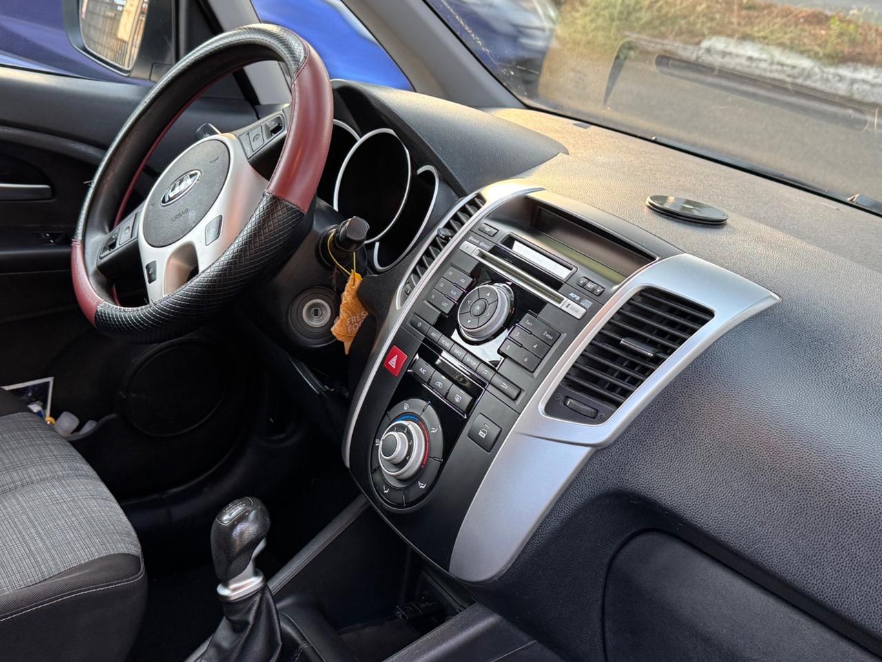 Kia Venga 1.4 CRDi 90CV Active PERFETTA