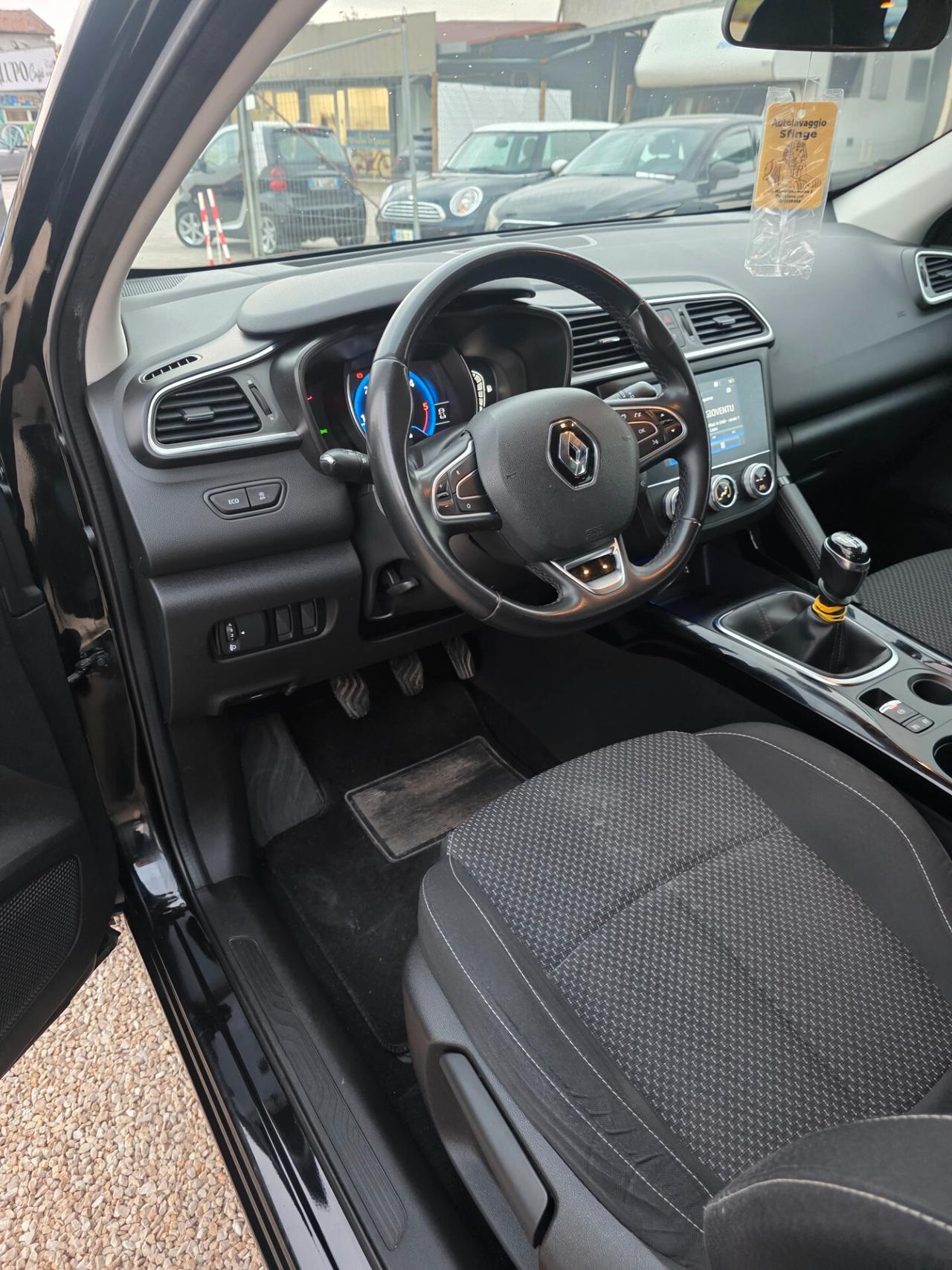 Renault Kadjar Blue dCi 8V 115CV Black Edition n1 autocarro