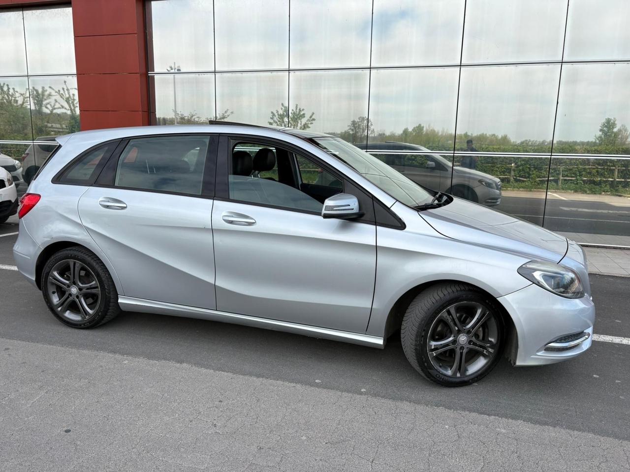 Mercedes-benz B 180 CDI Premium 2014 223.000 KM
