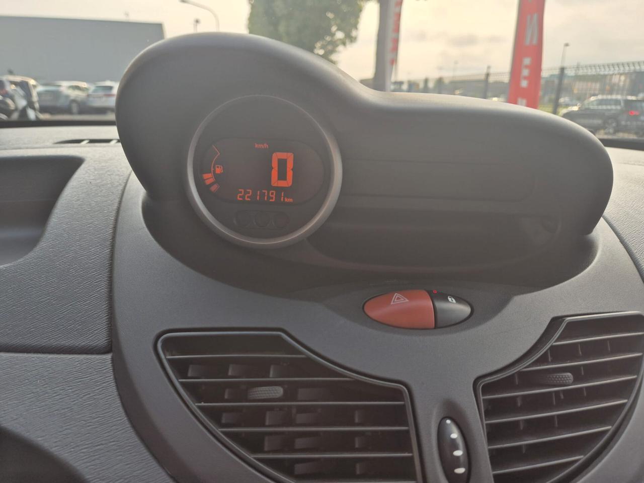 Renault Twingo 1.2 Dynamique GPL--Pass. incluso!!