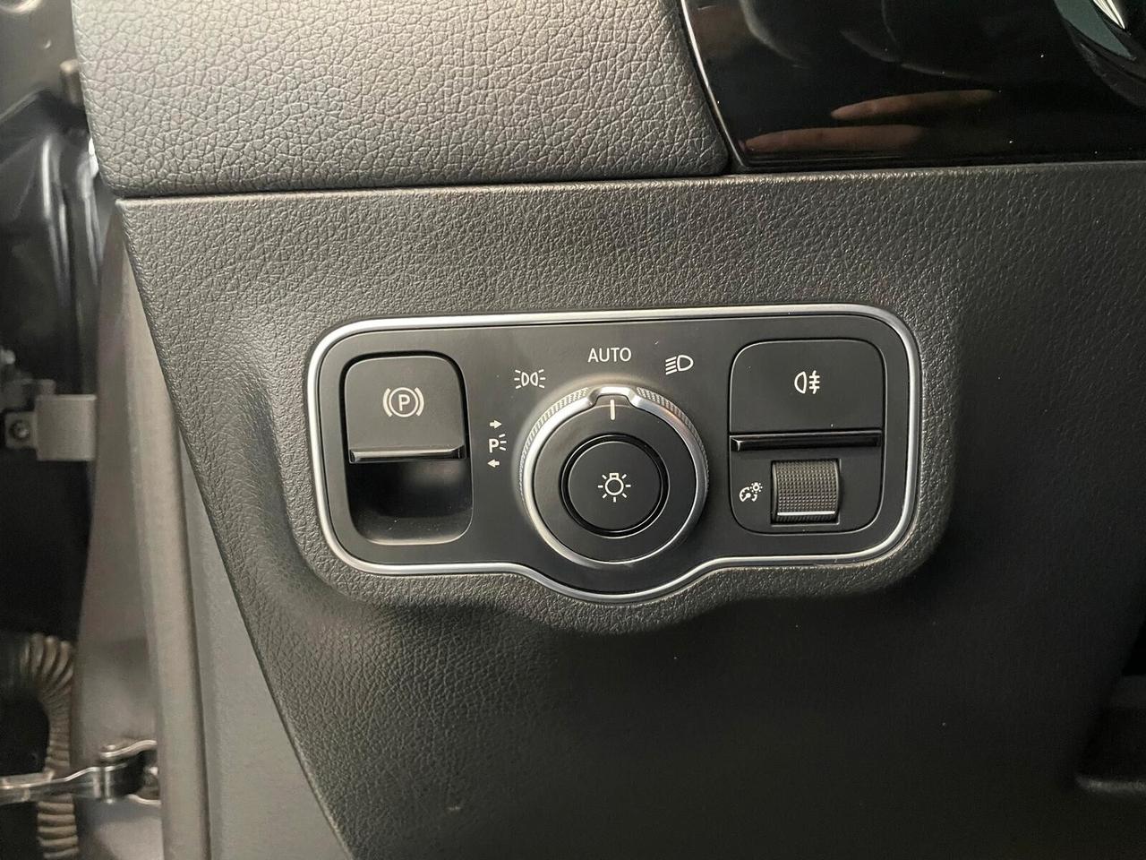 Mercedes-benz B 200 d Automatic Progressive