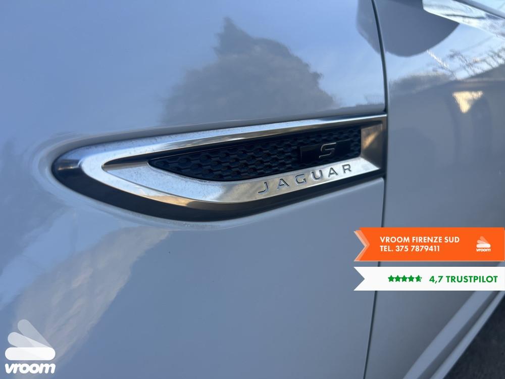 JAGUAR E-Pace (X540) E-Pace 2.0D 180 CV A...