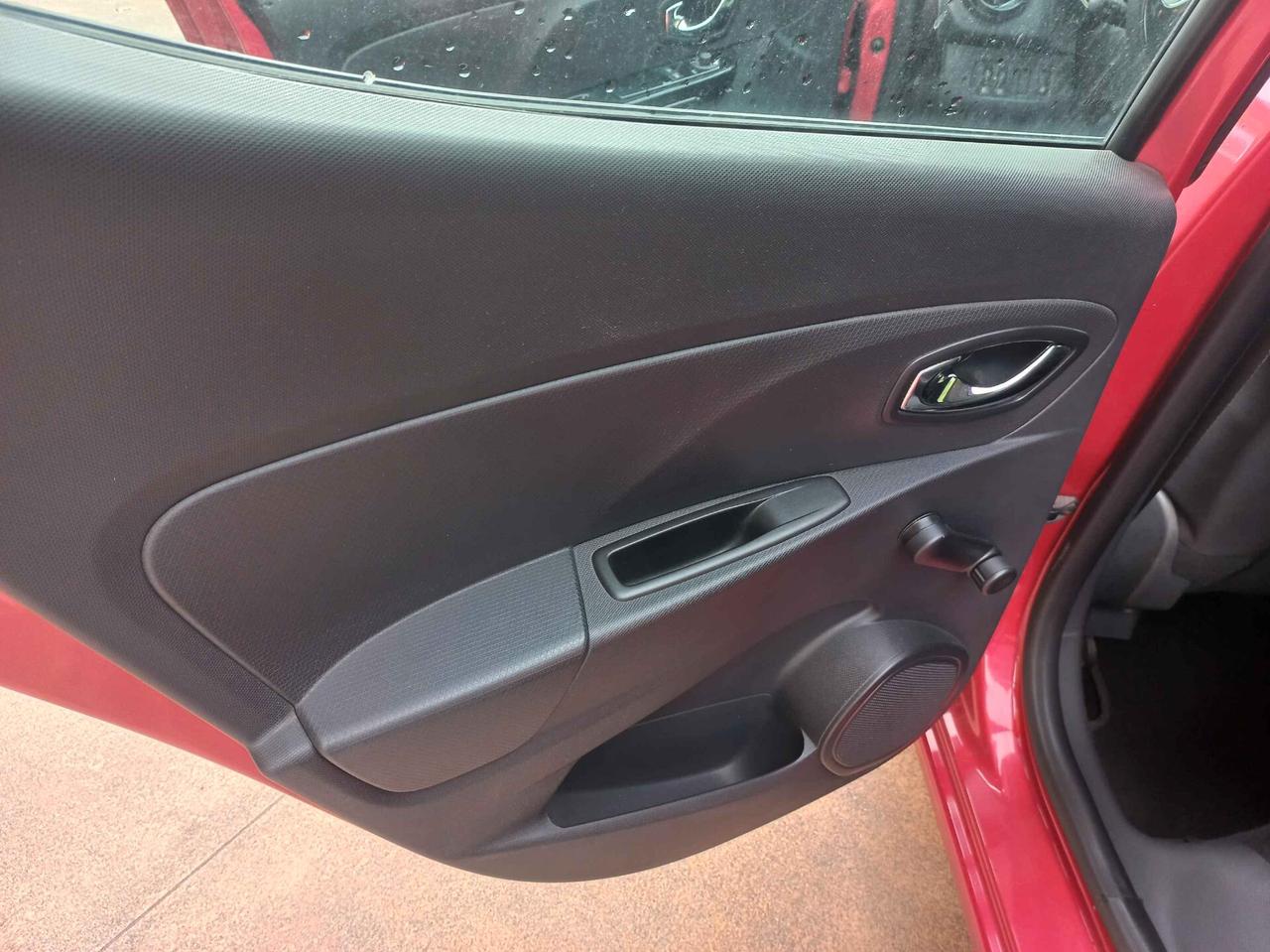 Renault Clio 1.2 16V 5 porte Dynamique