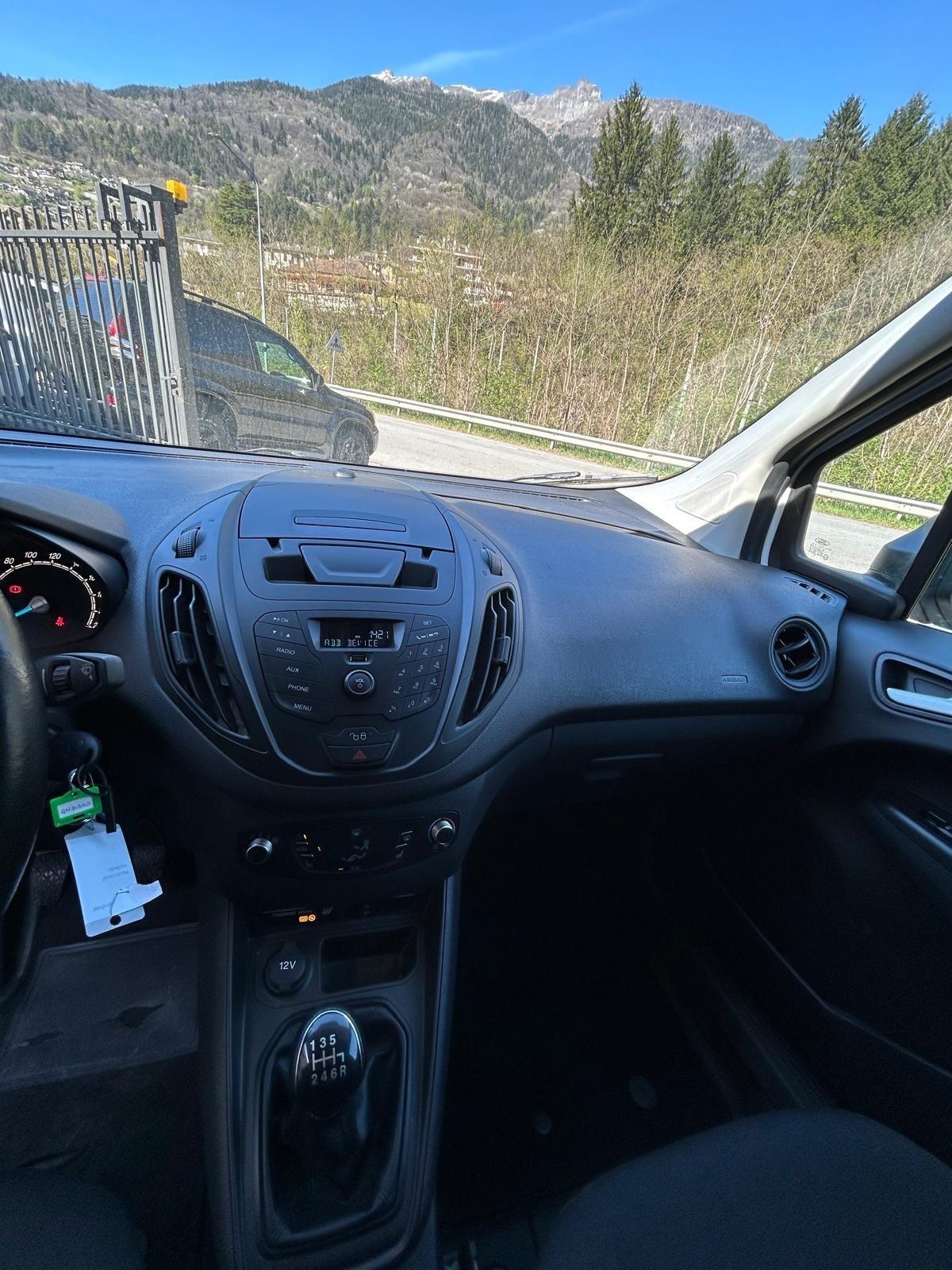 Ford Transit Courier 1.5 TDCi 75CV Van Trend