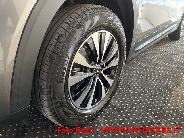 MERCEDES-BENZ GLB 180 d Automatic Business Extra - PROMO