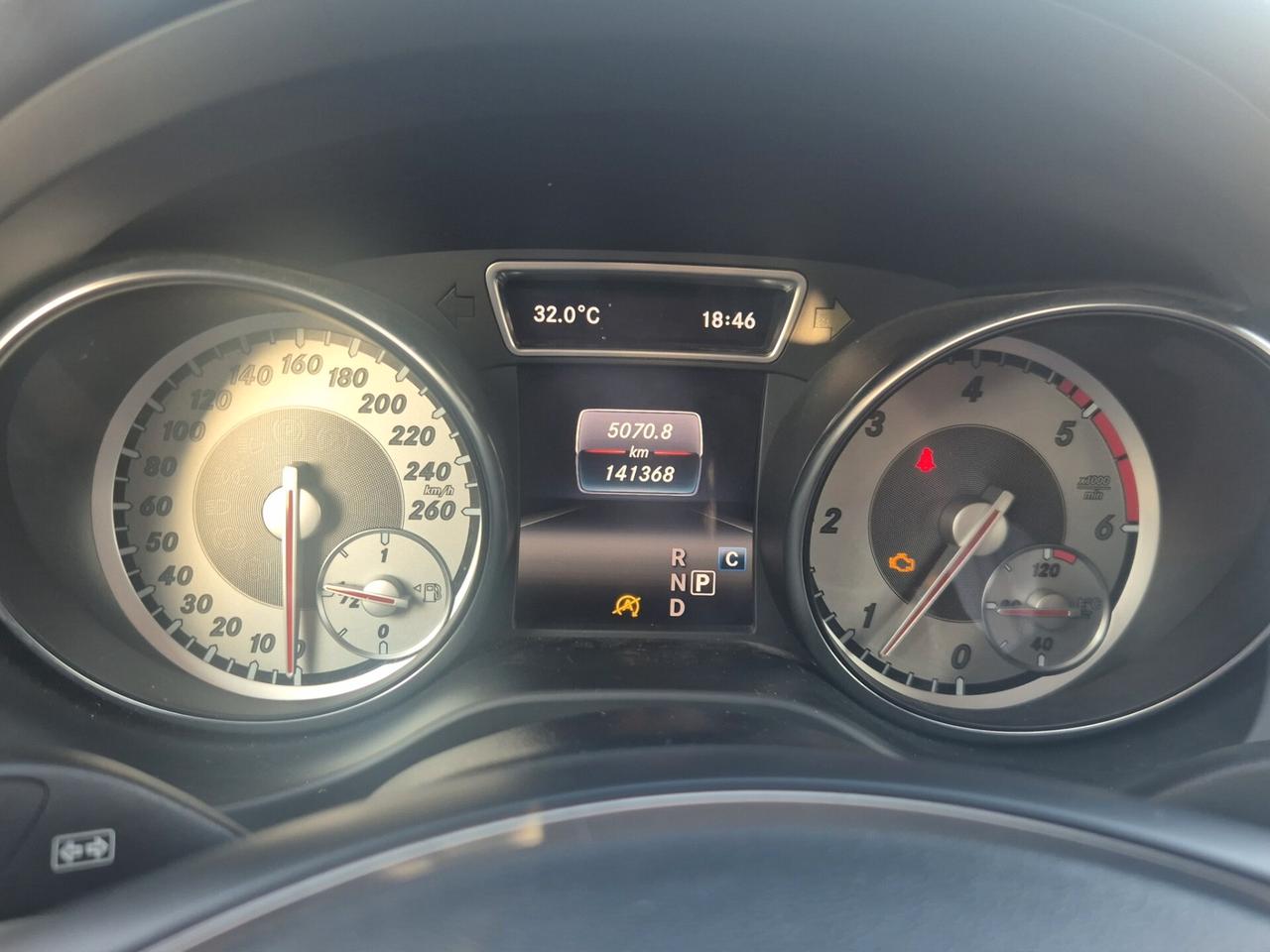Mercedes-benz GLA 200 d Automatic 4Matic Premium