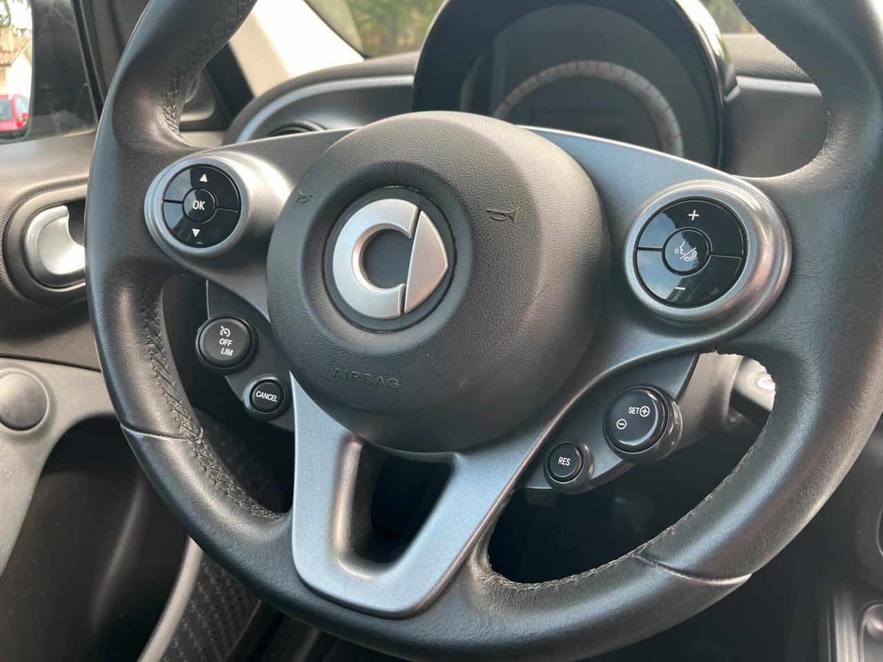 Smart ForFour 1.0 Passion 70 cv - Neo Patantati