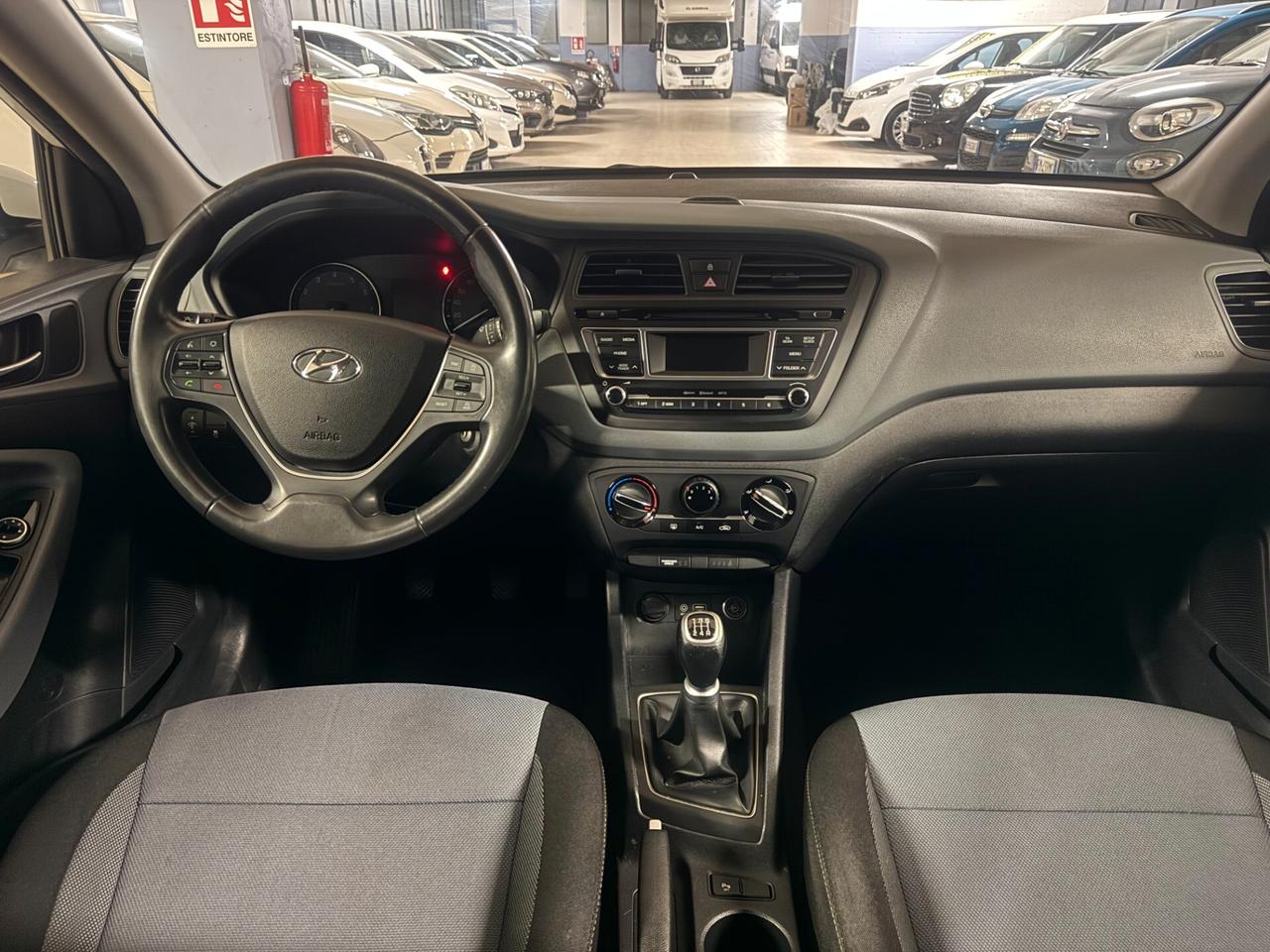 Hyundai i20 II 5p 1.2 Login GPL